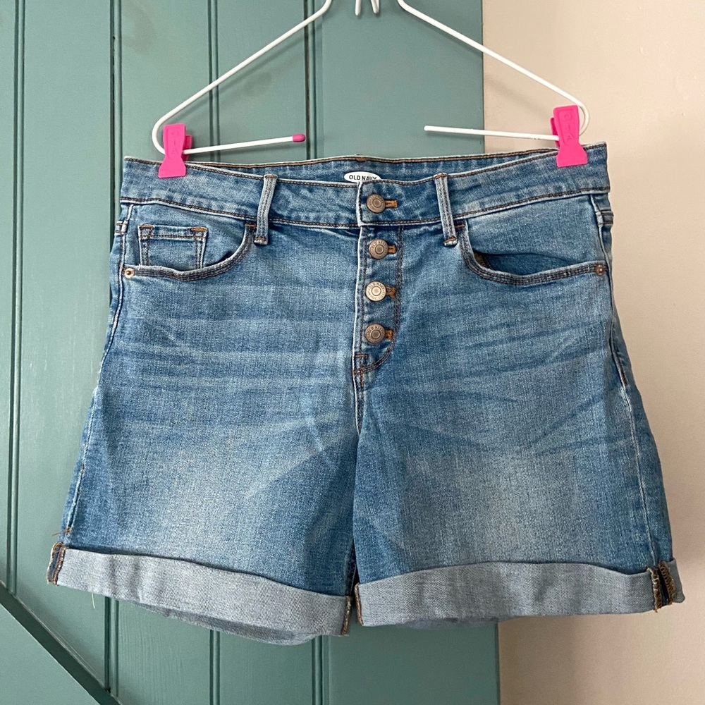 Old Navy Women’s Blue Jean Shorts Relaxed Fit Size 8